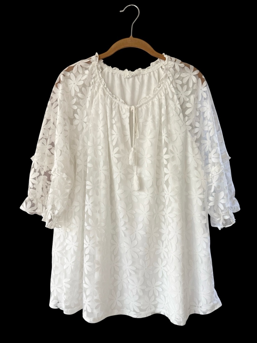 Siren Lily Women's Lace Applique Top Size 1X Tassel Cottage Boho Floral Romantic